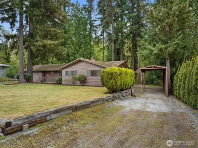 8948 133rd Avenue SE, Newcastle, WA 98059 - Photo 2