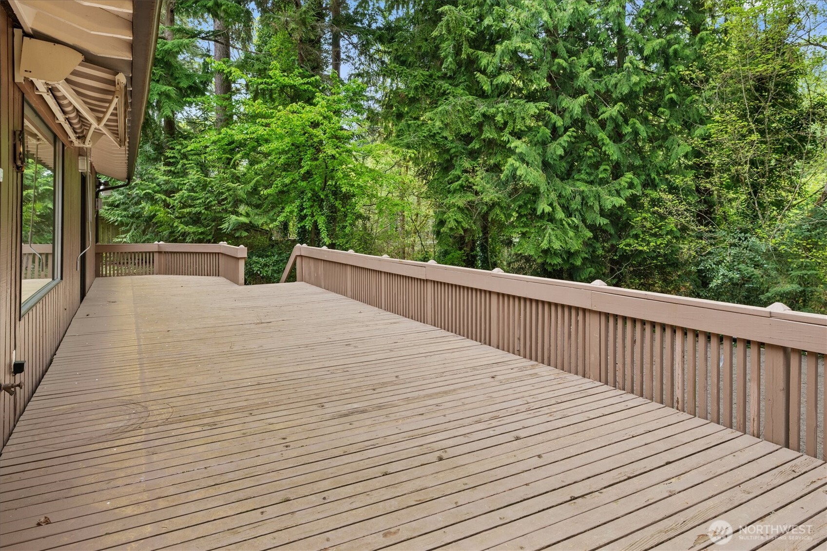 8948 133rd Avenue SE, Newcastle, WA 98059
