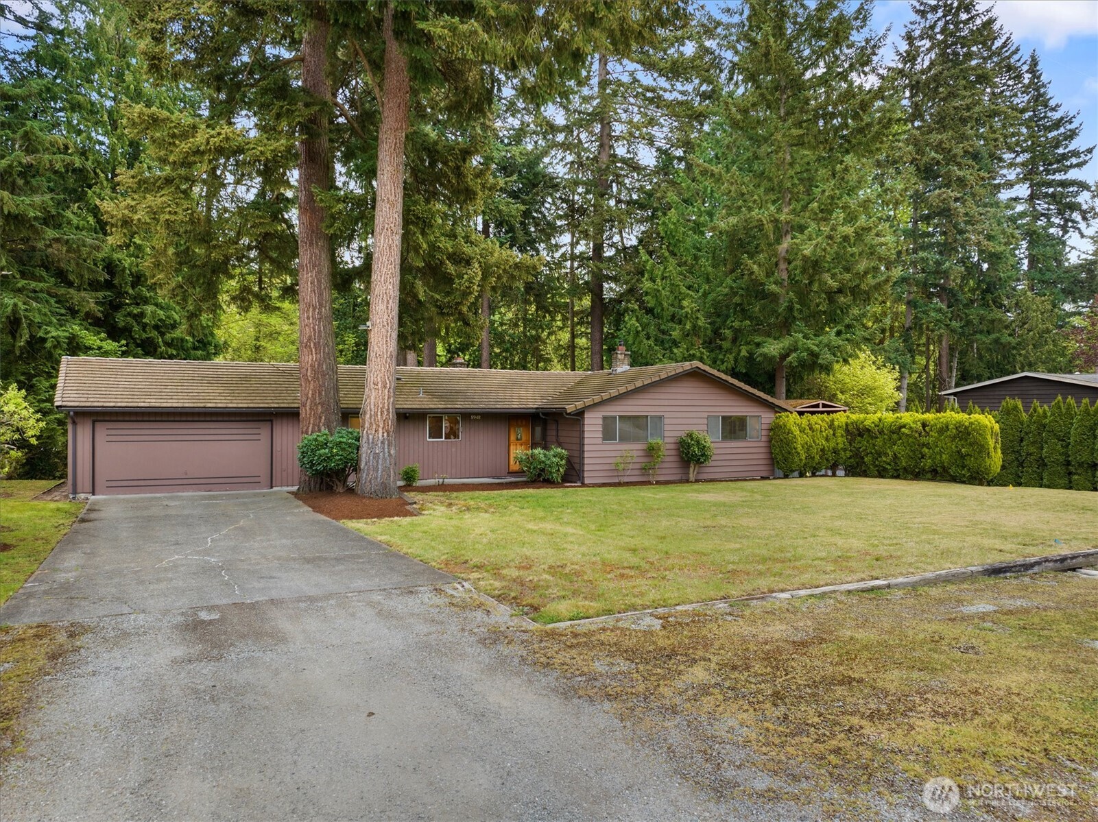 8948 133rd Avenue SE, Newcastle, WA 98059