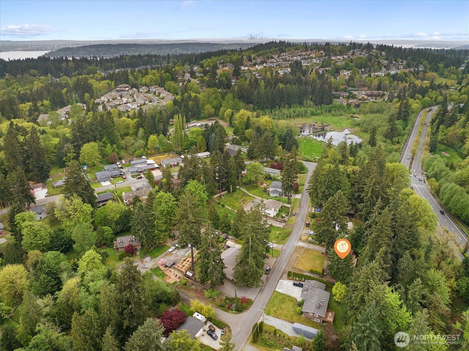 8948 133rd Avenue SE, Newcastle, WA 98059