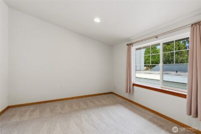 10520 Whitman Avenue N #C, Seattle, WA 98133 - Photo 17