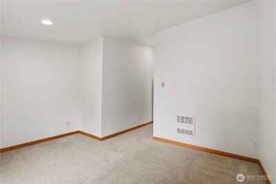 10520 Whitman Avenue N #C, Seattle, WA 98133 - Photo 19