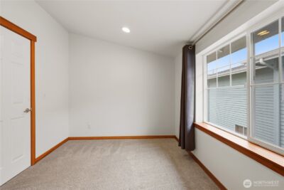 10520 Whitman Avenue N #C, Seattle, WA 98133 - Photo 23