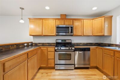 10520 Whitman Avenue N #C, Seattle, WA 98133 - Photo 10