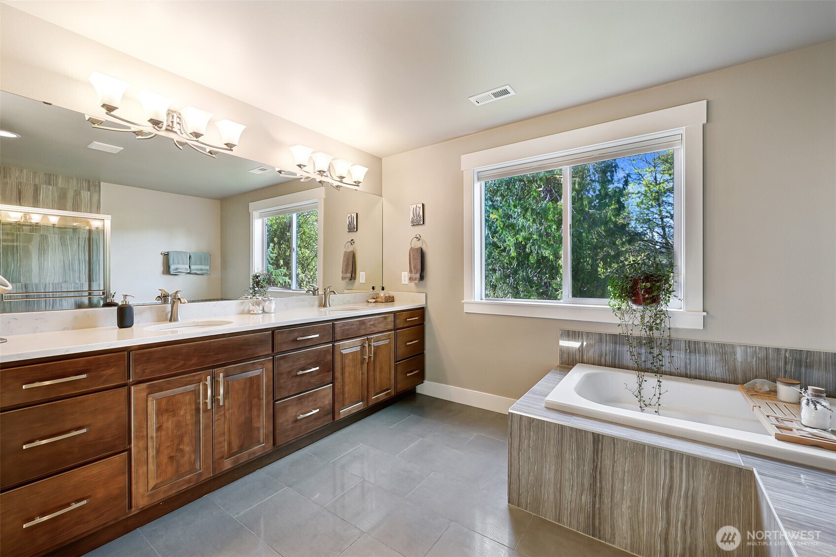 4720 NE 25th Street , Renton, WA 98059
