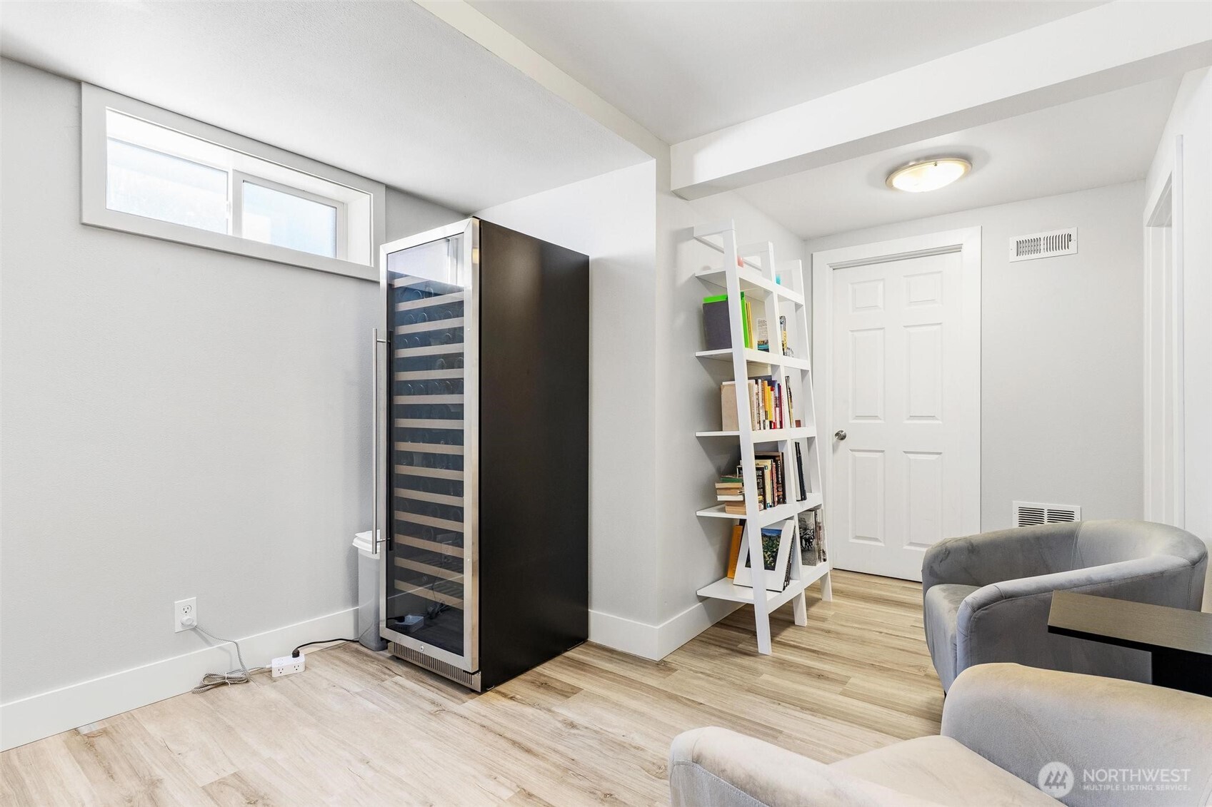 10010 13th Avenue NW, Seattle, WA 98177