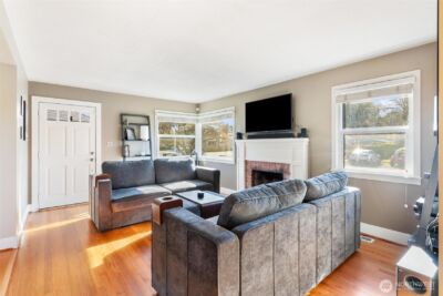 10010 13th Avenue NW, Seattle, WA 98177 - Photo 2