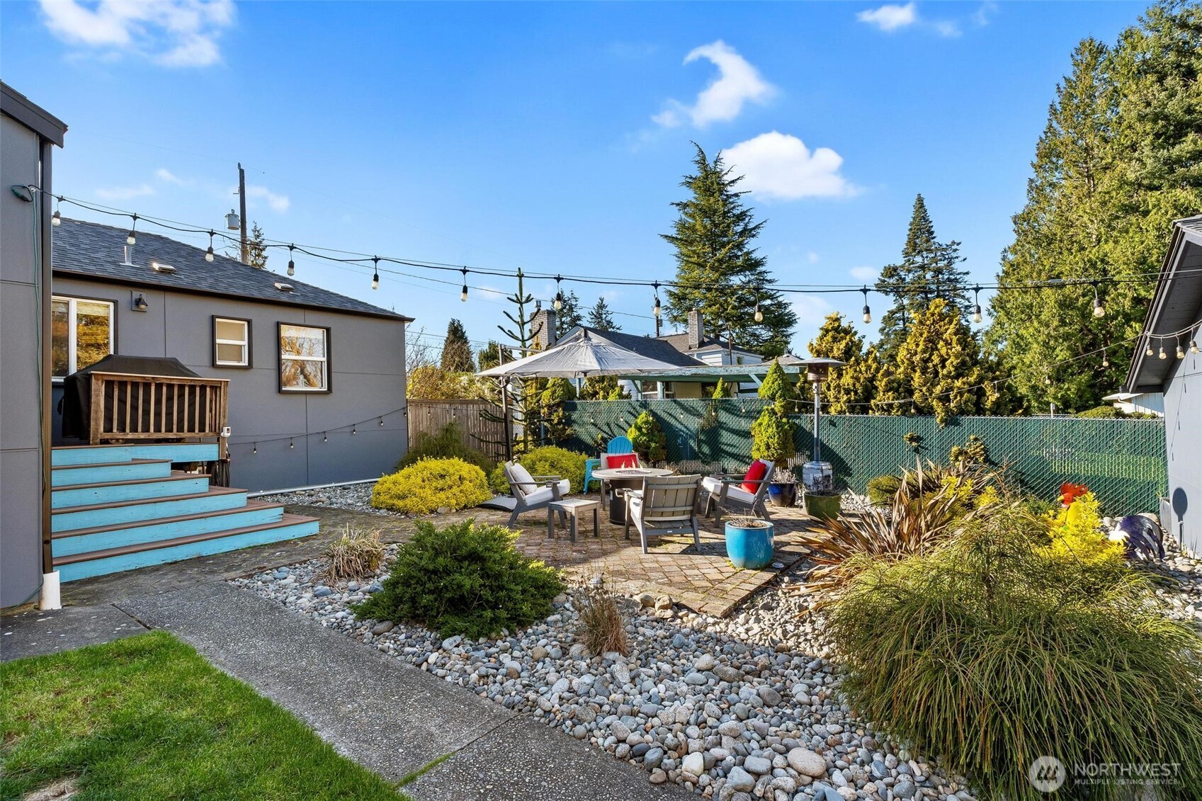 10010 13th Avenue NW, Seattle, WA 98177
