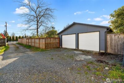 10010 13th Avenue NW, Seattle, WA 98177 - Photo 28