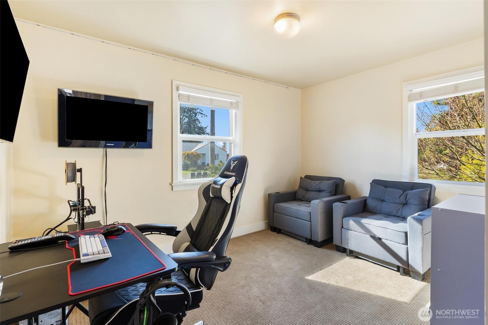 10010 13th Avenue NW, Seattle, WA 98177