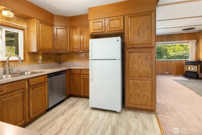 6037 NE BLAKELY Avenue , Bainbridge Island, WA 98110 - Photo 13