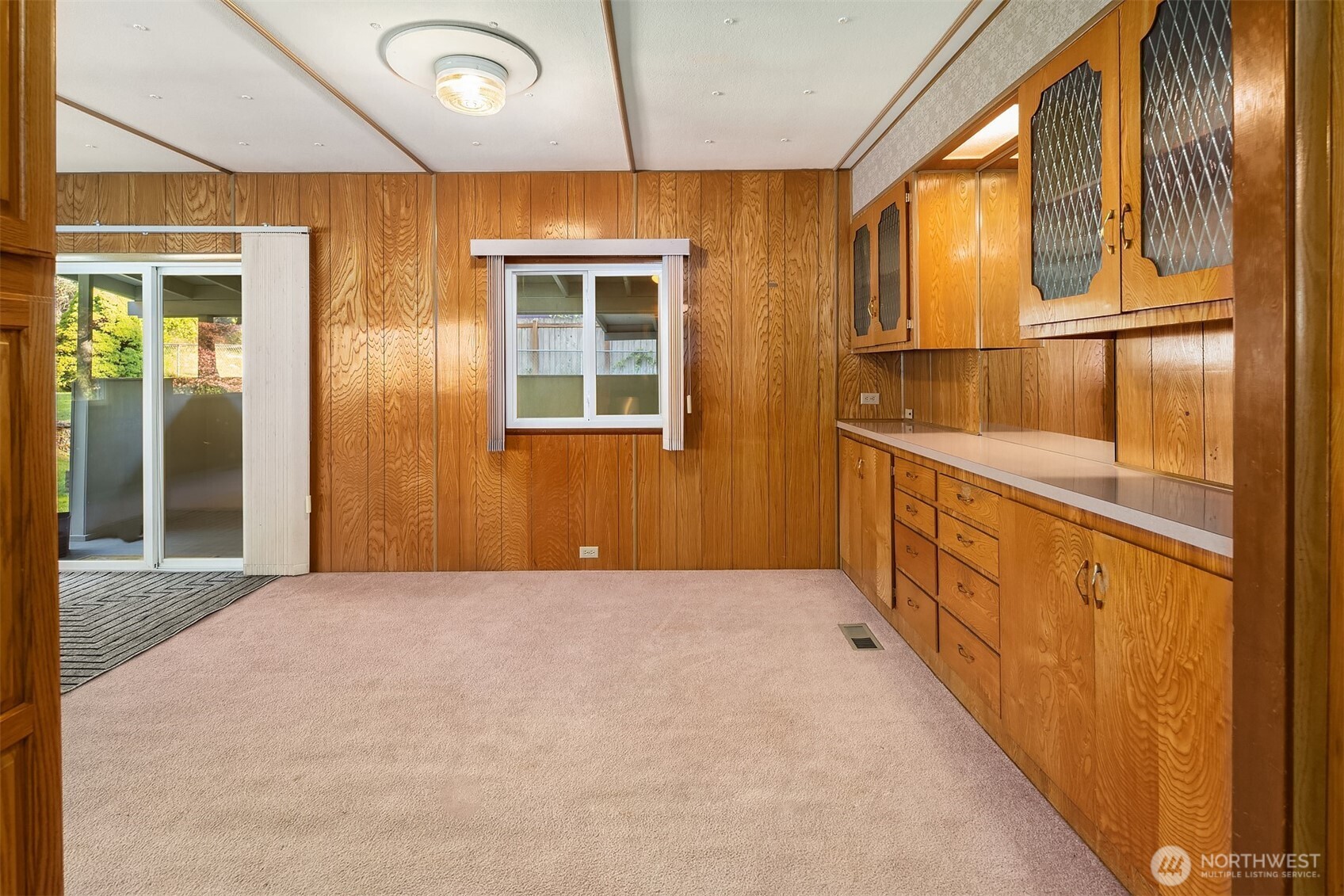 6037 NE BLAKELY Avenue , Bainbridge Island, WA 98110