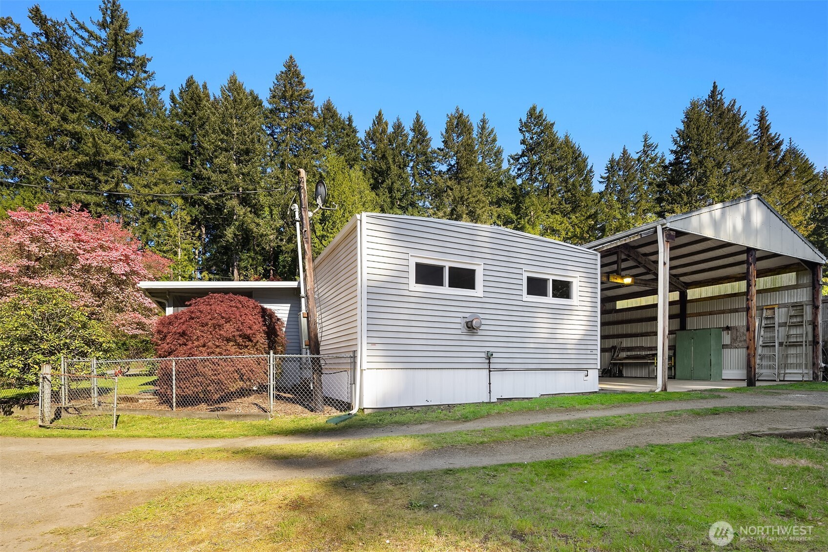 6037 NE BLAKELY Avenue , Bainbridge Island, WA 98110