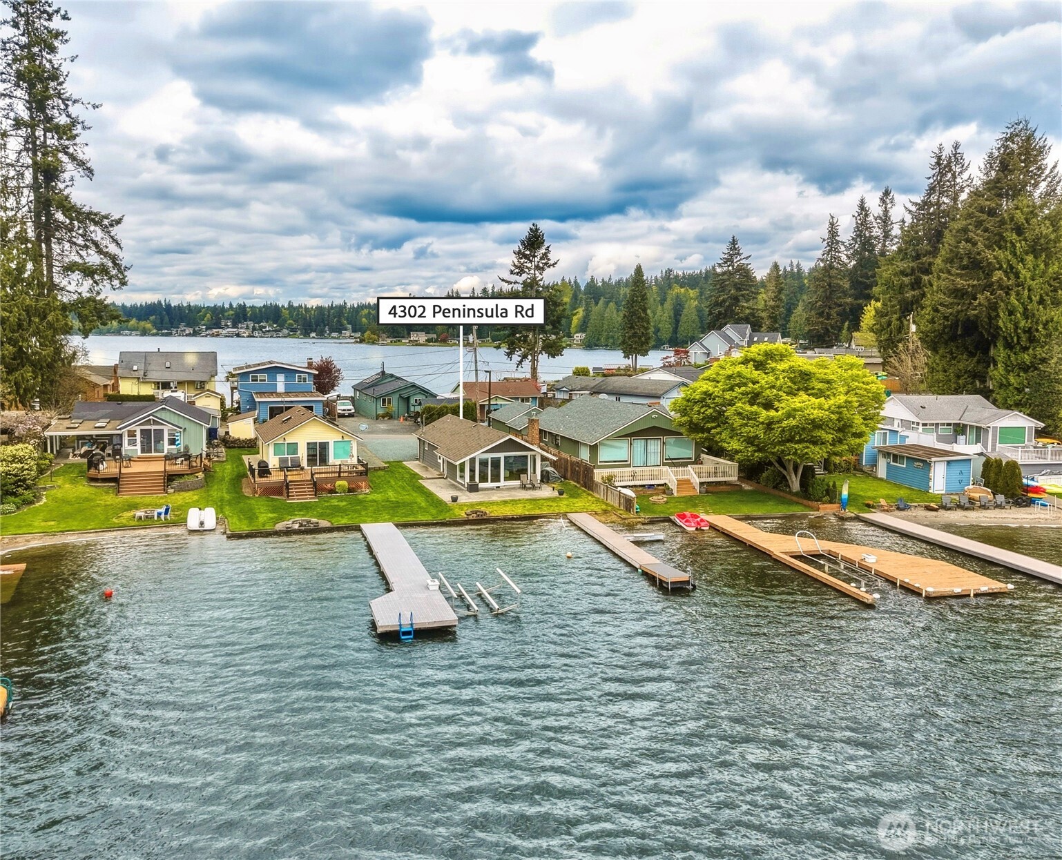 4302 Peninsula Road , Stanwood, WA 98292