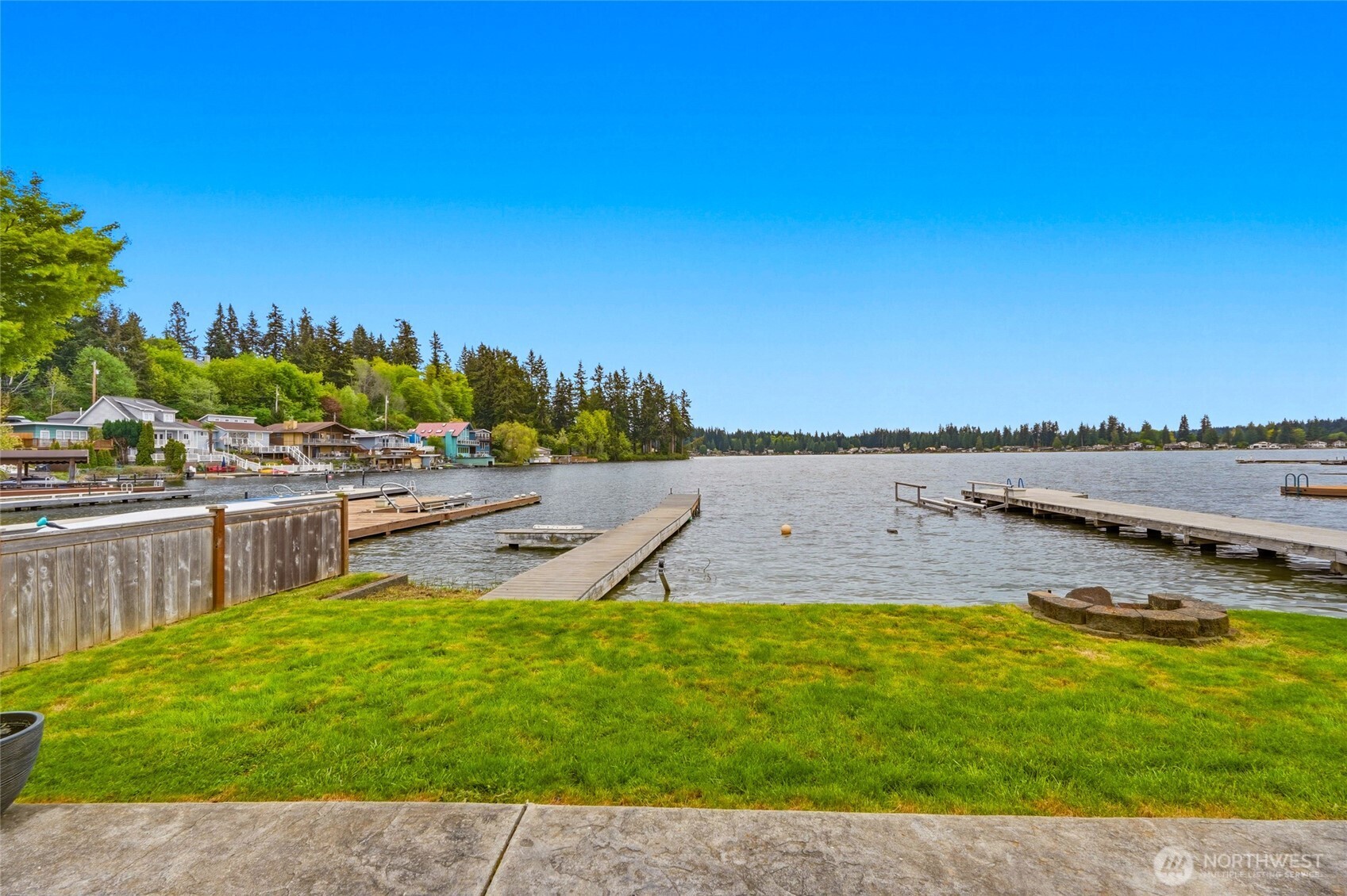 4302 Peninsula Road , Stanwood, WA 98292