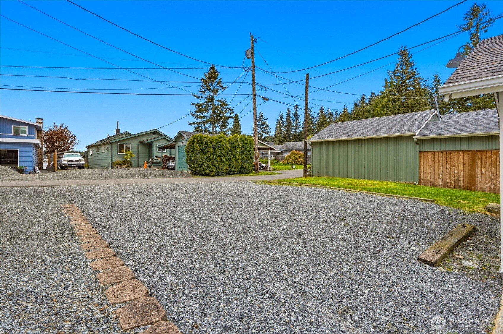 4302 Peninsula Road , Stanwood, WA 98292