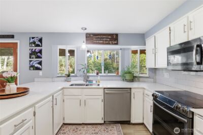 7684 Phillips Road SE, Port Orchard, WA 98367 - Photo 12