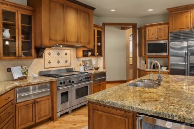 2457 204th Terrace NE, Sammamish, WA 98074 - Photo 14