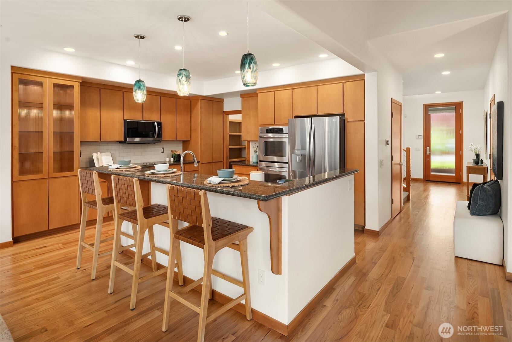 911 NW 59th Street , Seattle, WA 98107