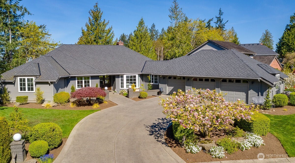 20230 NE 38th Court , Sammamish, WA 98074