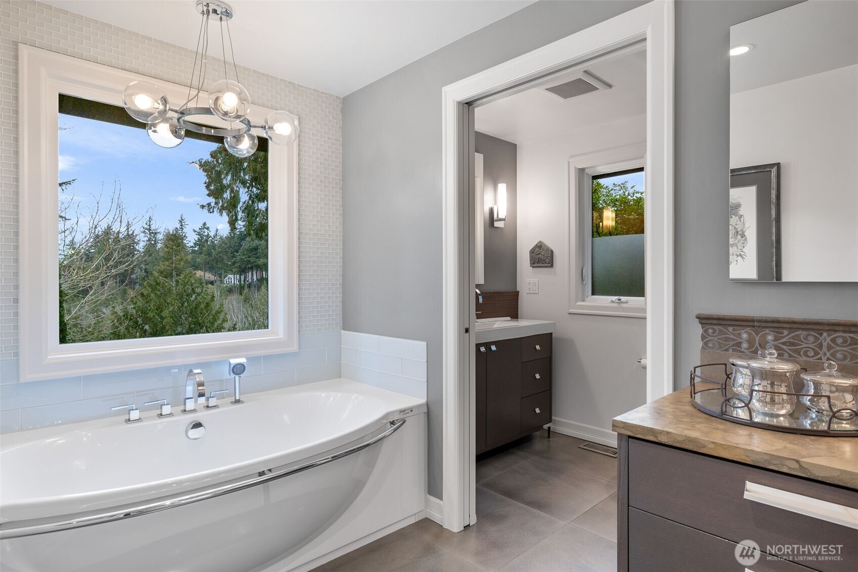 20230 NE 38th Court , Sammamish, WA 98074
