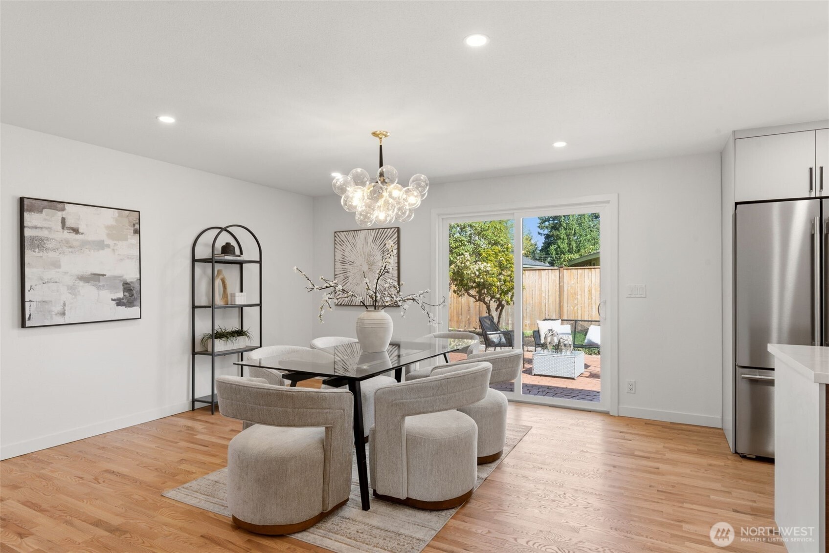 16432 NE 18th Street , Bellevue, WA 98008