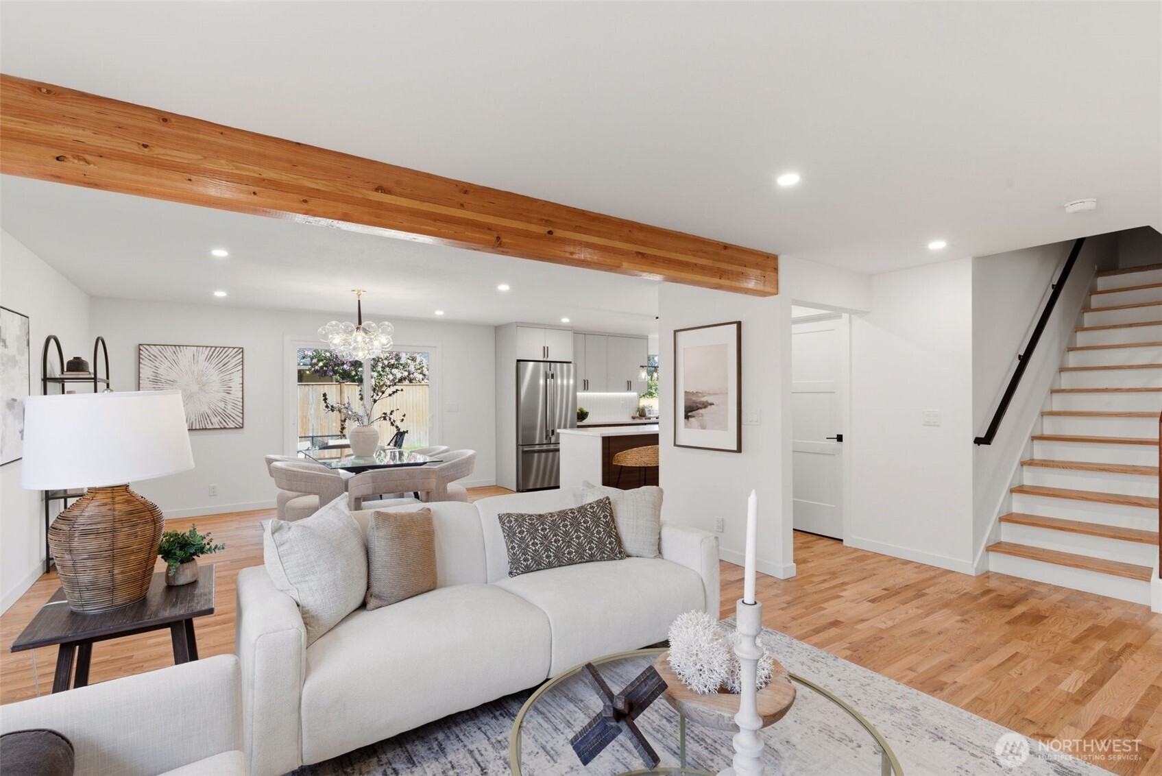 16432 NE 18th Street , Bellevue, WA 98008