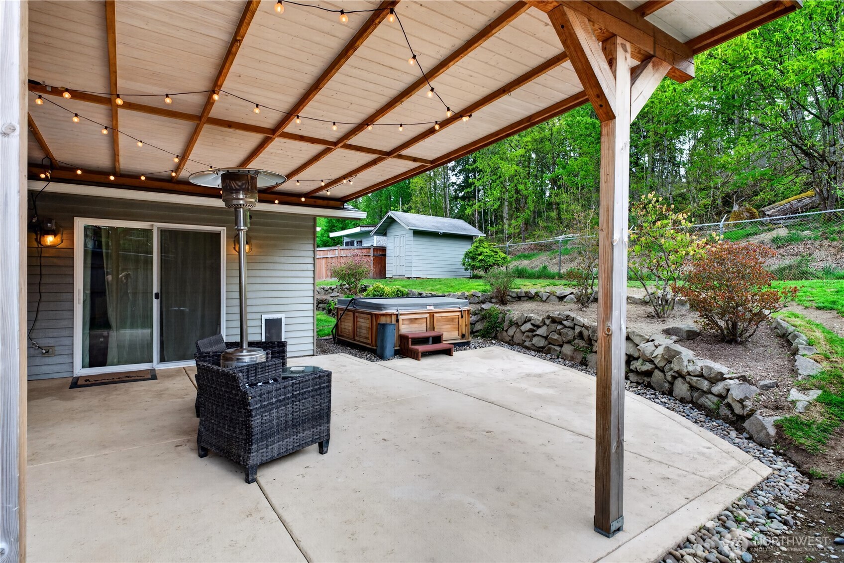 16616 133rd Place SE, Renton, WA 98058