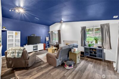 16616 133rd Place SE, Renton, WA 98058 - Photo 10