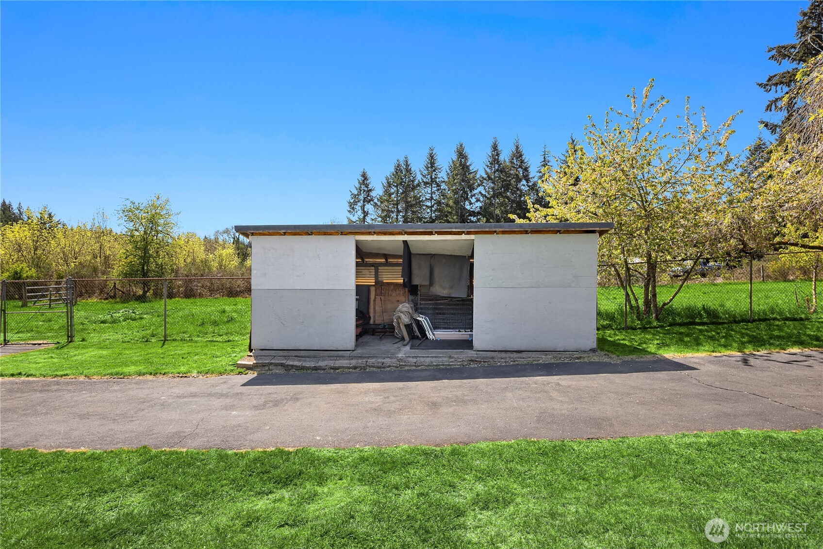 17300 Mima Acres Dr SE , Tenino, WA 98589