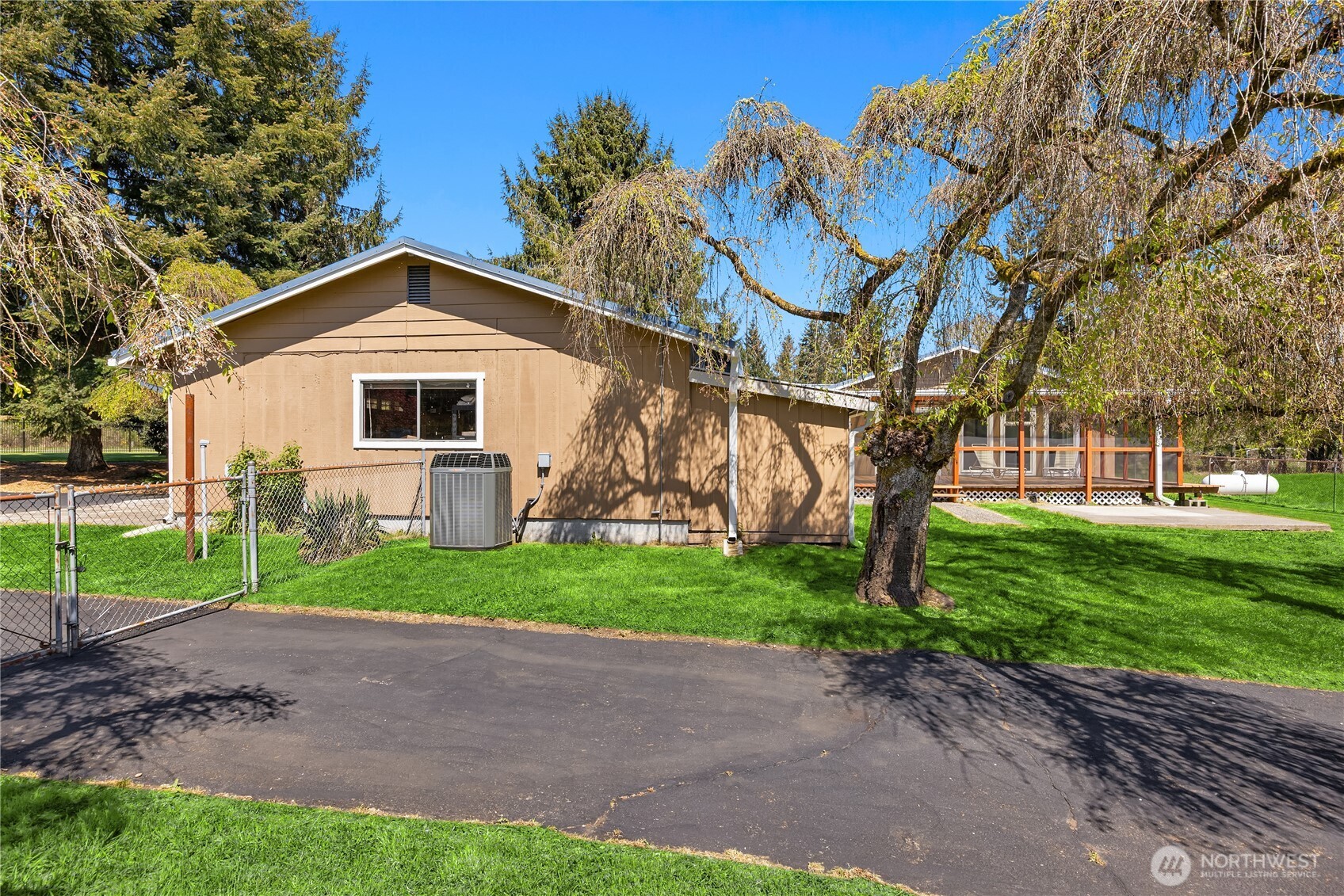 17300 Mima Acres Dr SE , Tenino, WA 98589