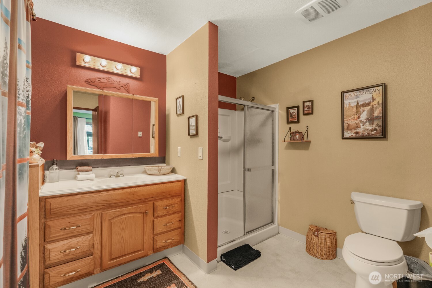 17361 Washougal River Road , Washougal, WA 98671