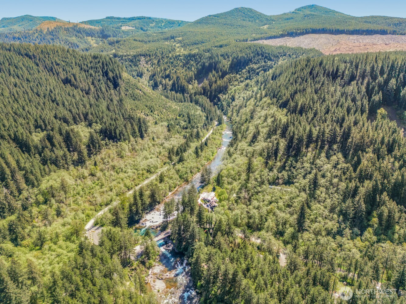 17361 Washougal River Road , Washougal, WA 98671