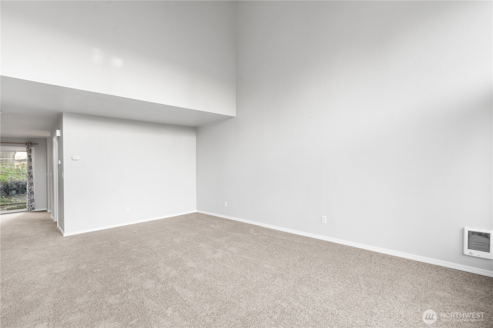 17303 Spanaway Loop Road S #2, Spanaway, WA 98387