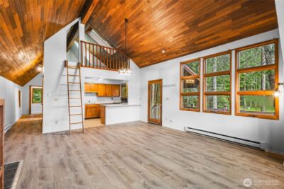 17118 Riverview Way E, Enumclaw, WA 98022 - Photo 15