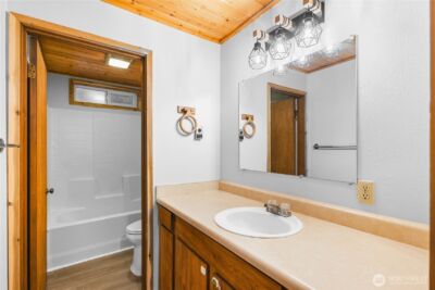 17118 Riverview Way E, Enumclaw, WA 98022 - Photo 35
