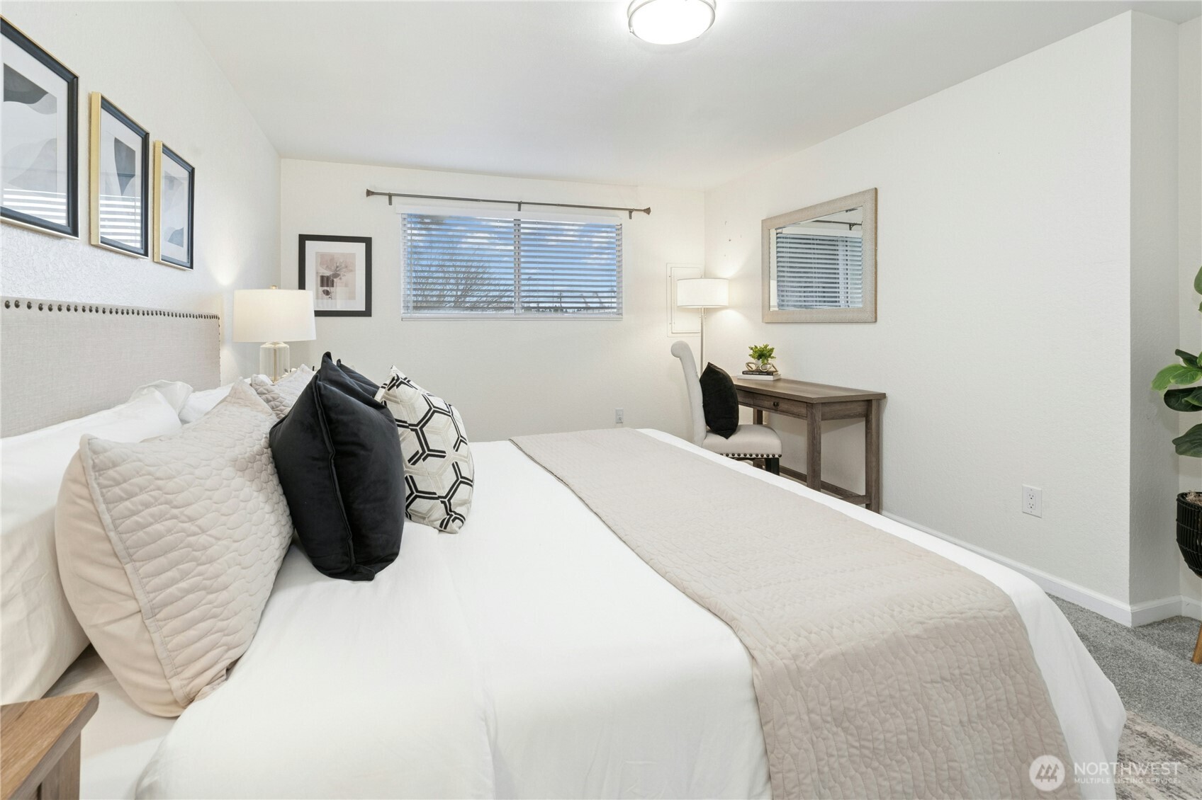 7909 218th Street SW #6, Edmonds, WA 98026