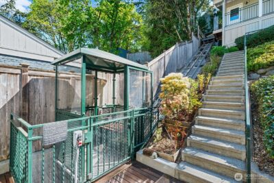 2514 Lake Park Drive S, Seattle, WA 98144-5609 - Photo 33