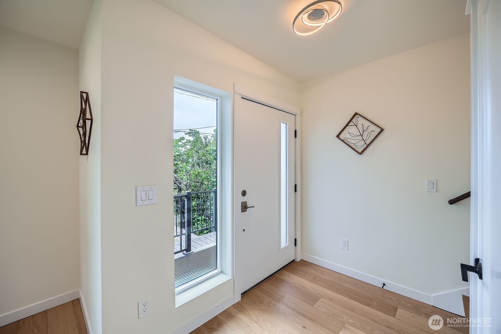5930 18th Avenue S, Seattle, WA 98108