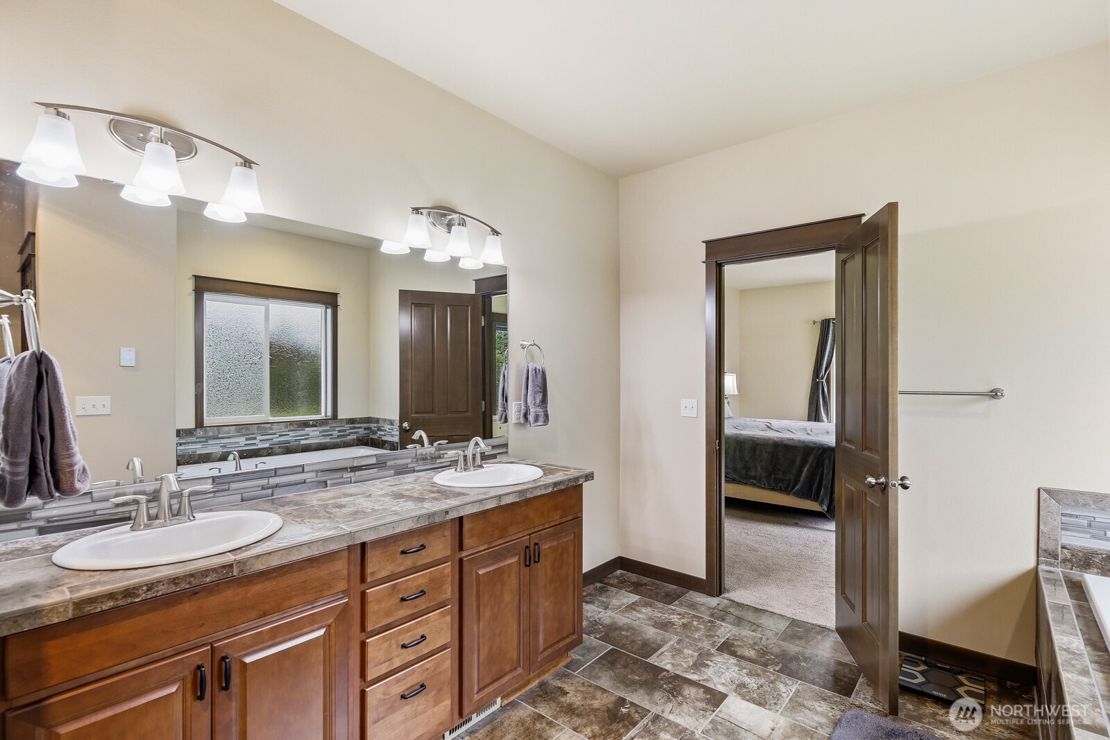 20210 52nd Avenue NW, Stanwood, WA 98292