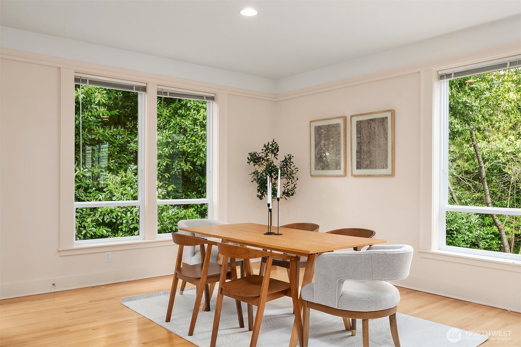 1025 NE 130th Street , Seattle, WA 98125