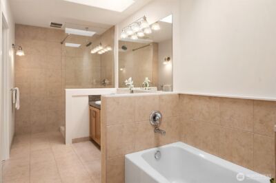 1025 NE 130th Street , Seattle, WA 98125 - Photo 20