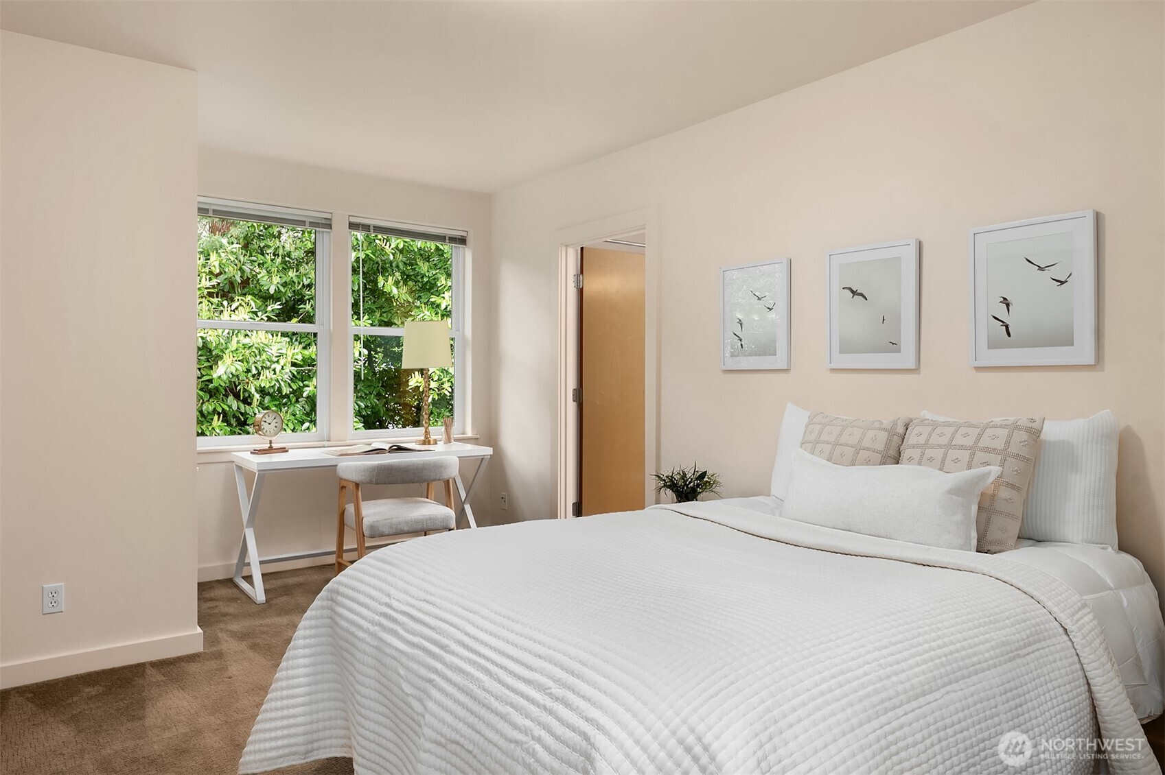1025 NE 130th Street , Seattle, WA 98125