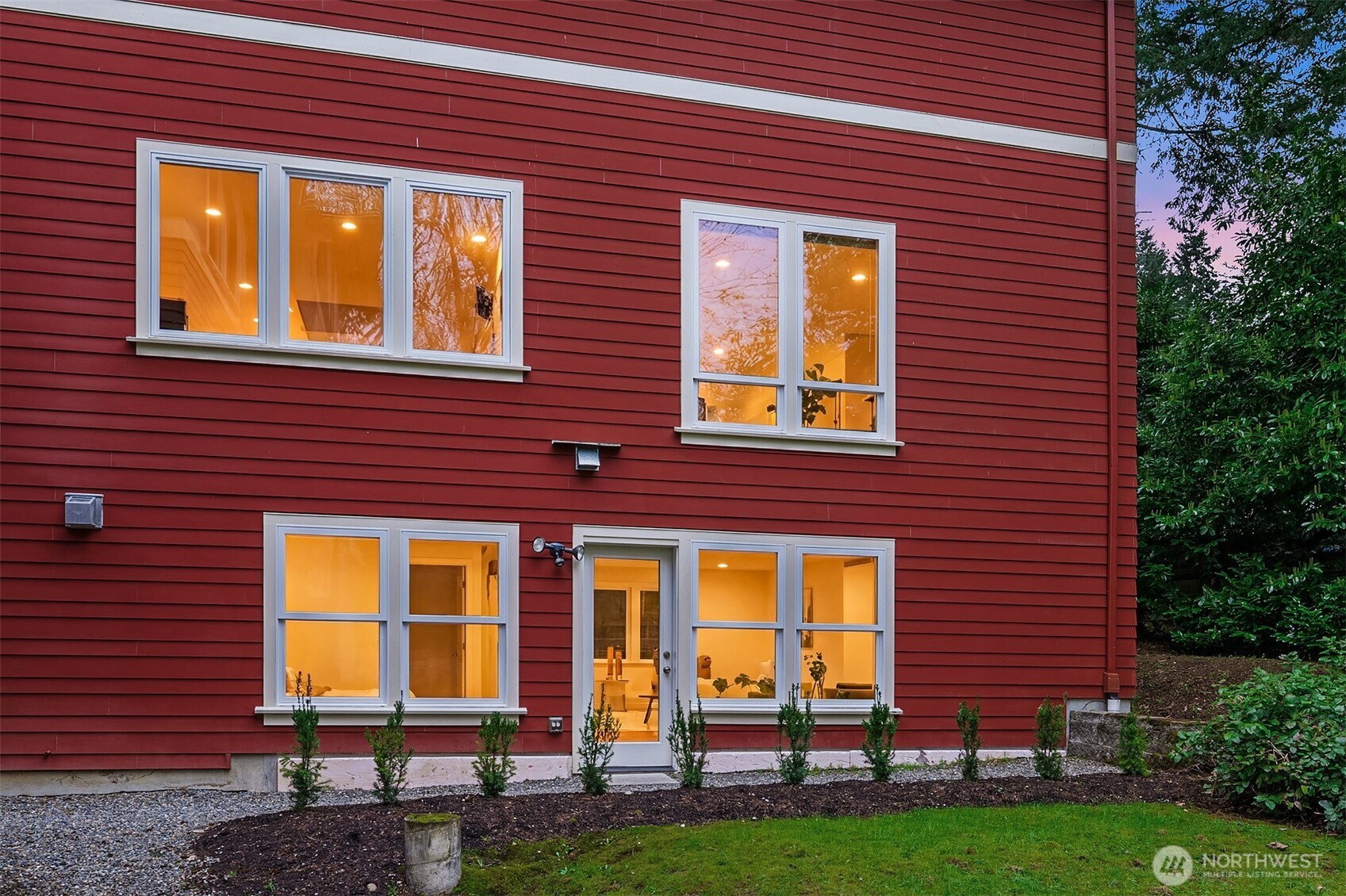 1025 NE 130th Street , Seattle, WA 98125