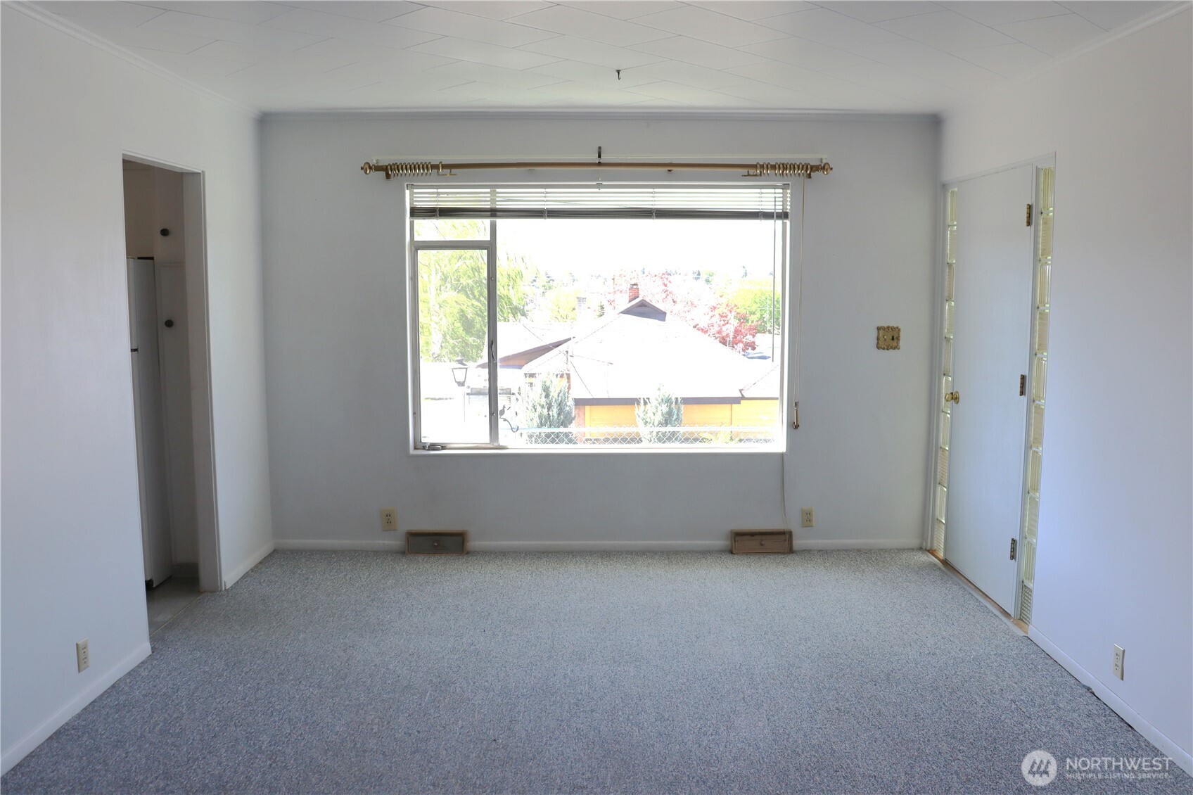 10 W Dewberry Avenue , Omak, WA 98841