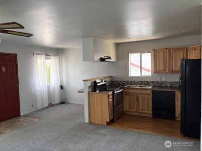 10 W Dewberry Avenue , Omak, WA 98841 - Photo 10