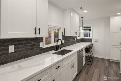 3017 15th Avenue S, Seattle, WA 98144 - Photo 10