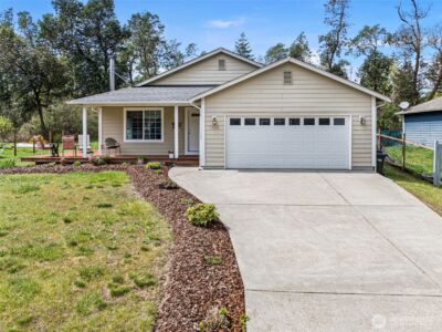 1704 197th Avenue SW, Lakebay, WA 98349-8111