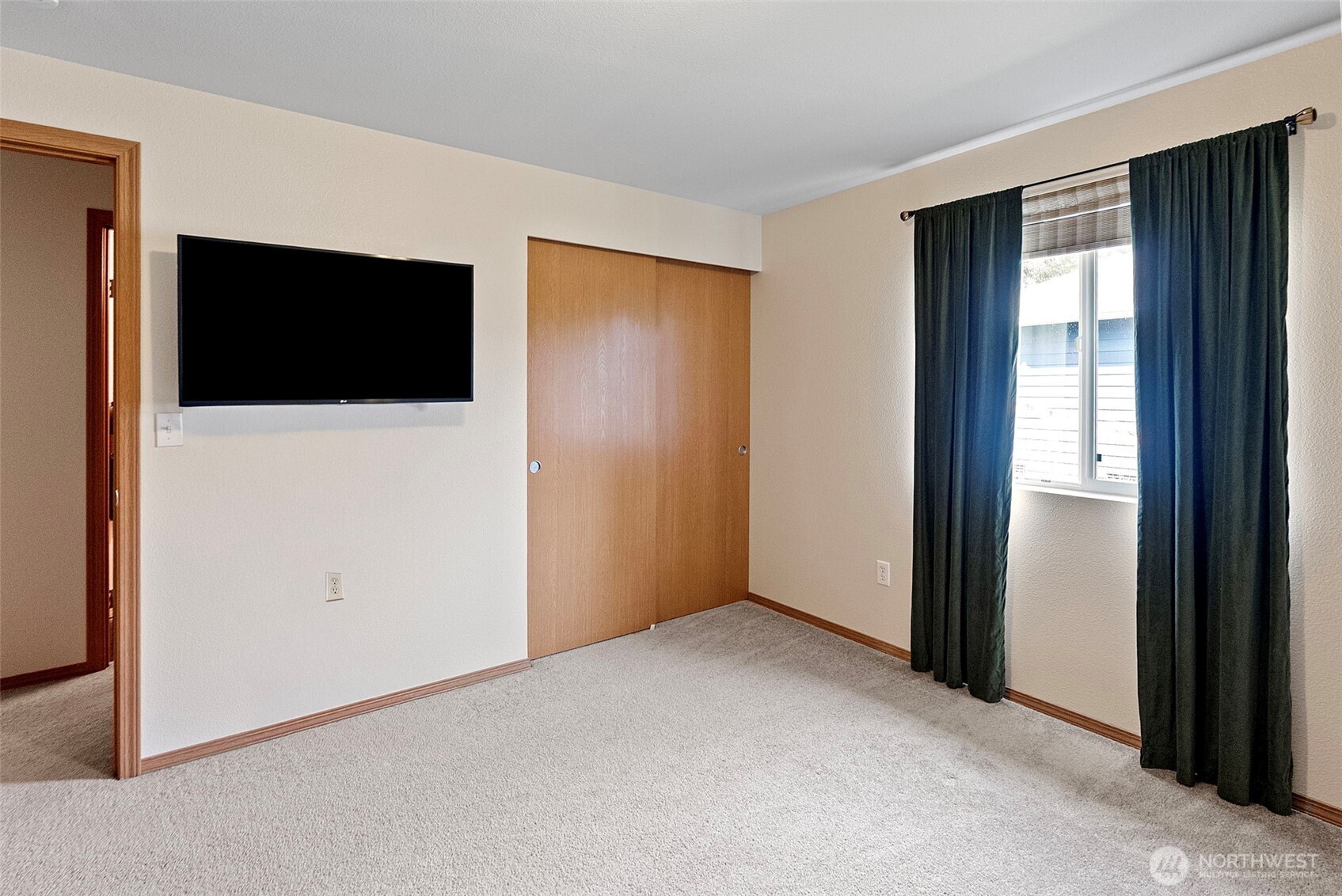 1704 197th Avenue SW, Lakebay, WA 98349-8111