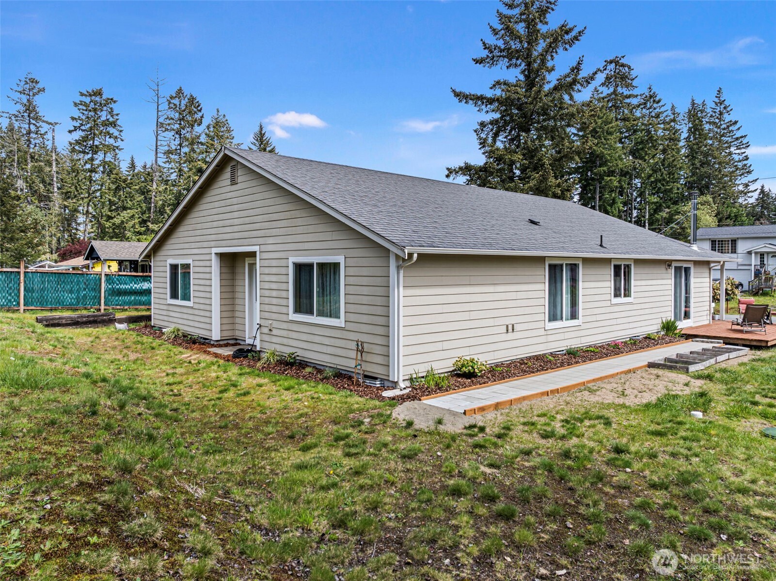 1704 197th Avenue SW, Lakebay, WA 98349-8111